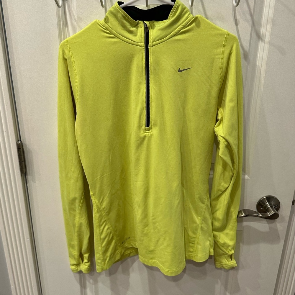 *EUC Sz M* Nike Dri- Fit long sleeve